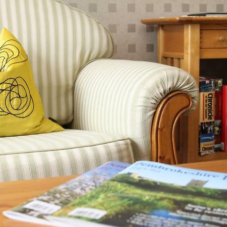 Bed and Breakfast Ty Llwyd Treffynnon Экстерьер фото
